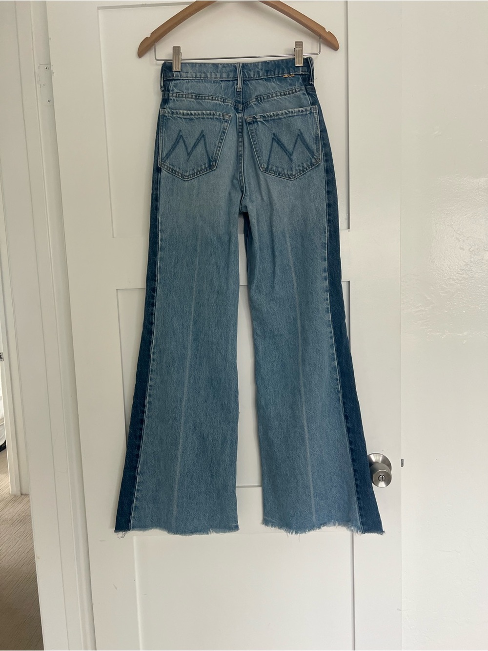 MOTHER Two-Tone Blue High-Rise Wide-Leg Jeans - Picture 2 of 7